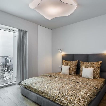 Apartament Towarowa 37 Poznań Exteriör bild