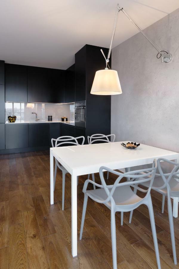 Apartament Towarowa 37 Poznań Exteriör bild