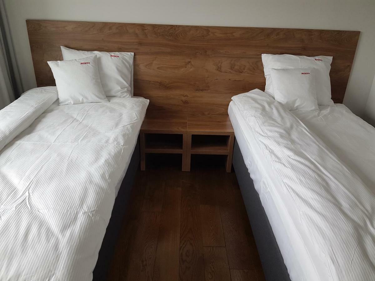 Apartament Towarowa 37 Poznań Exteriör bild
