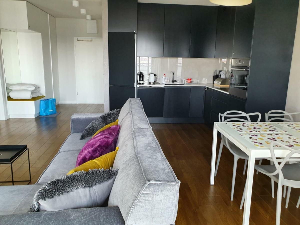 Apartament Towarowa 37 Poznań Exteriör bild