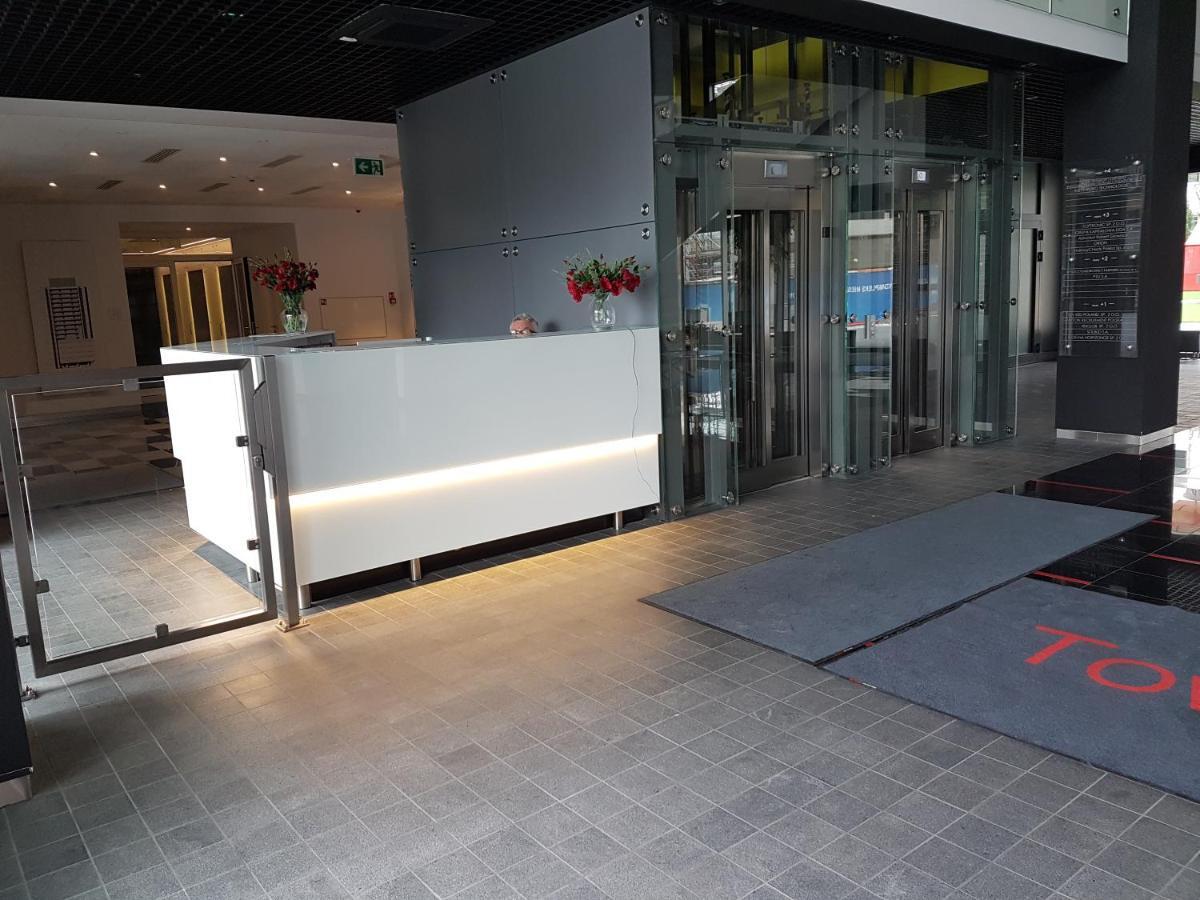 Apartament Towarowa 37 Poznań Exteriör bild
