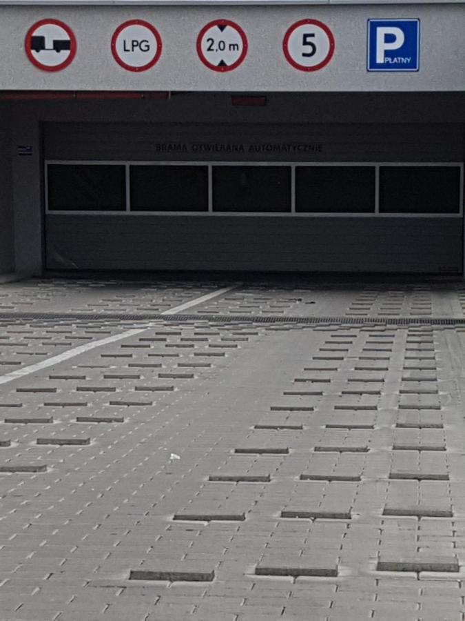 Apartament Towarowa 37 Poznań Exteriör bild